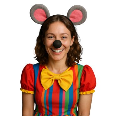 Femme déguisée en petite souris souriante avec un nez noir en mousse | jourdefete.com Femme déguisée en petite souris souriante avec un nez noir en mousse | jourdefete.com