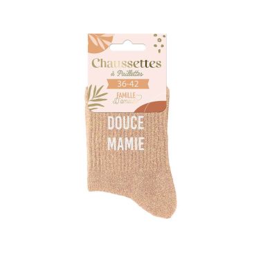 Chaussettes roses dorées avec message "Douce Mamie" en blanc | jourdefete.com Chaussettes roses dorées avec message "Douce Mamie" en blanc | jourdefete.com