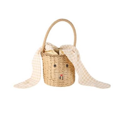 Un panier de couleur taupe (beige) pour Pâques | jourdefete.com Un panier de couleur taupe (beige) pour Pâques | jourdefete.com